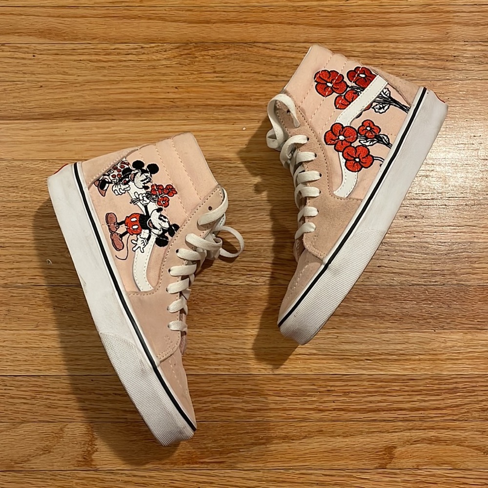 Disney x VANS Mickey and Minnie Sk8-HI